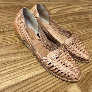 Vintage Leather Huarache Sandal by 9 West Size 8.5